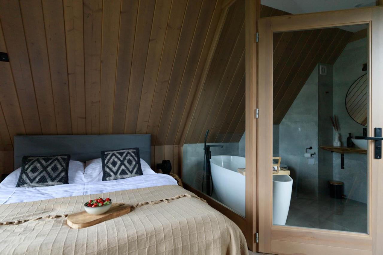Hill House Apartamenty เบียลกาตัทร์ชันสกา ภายนอก รูปภาพ