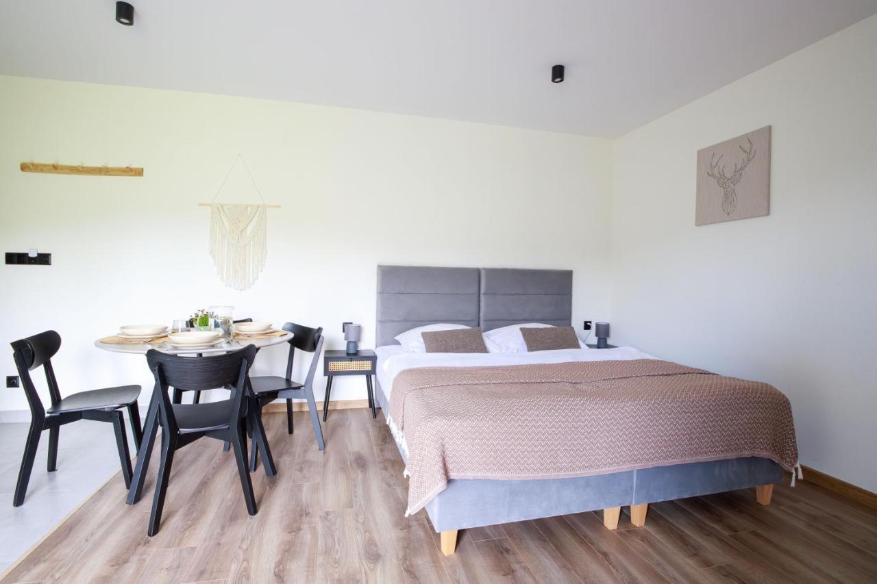 Hill House Apartamenty เบียลกาตัทร์ชันสกา ภายนอก รูปภาพ