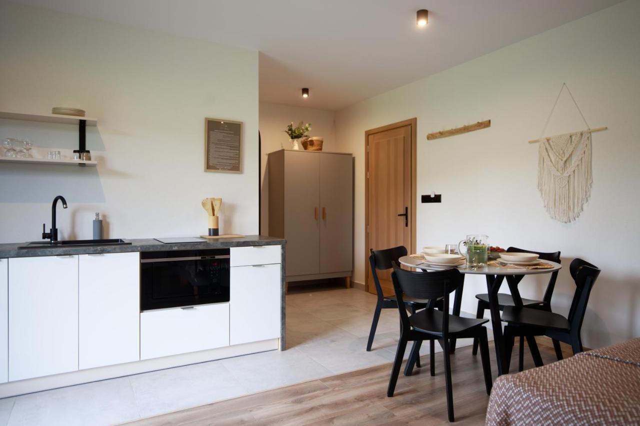 Hill House Apartamenty เบียลกาตัทร์ชันสกา ภายนอก รูปภาพ