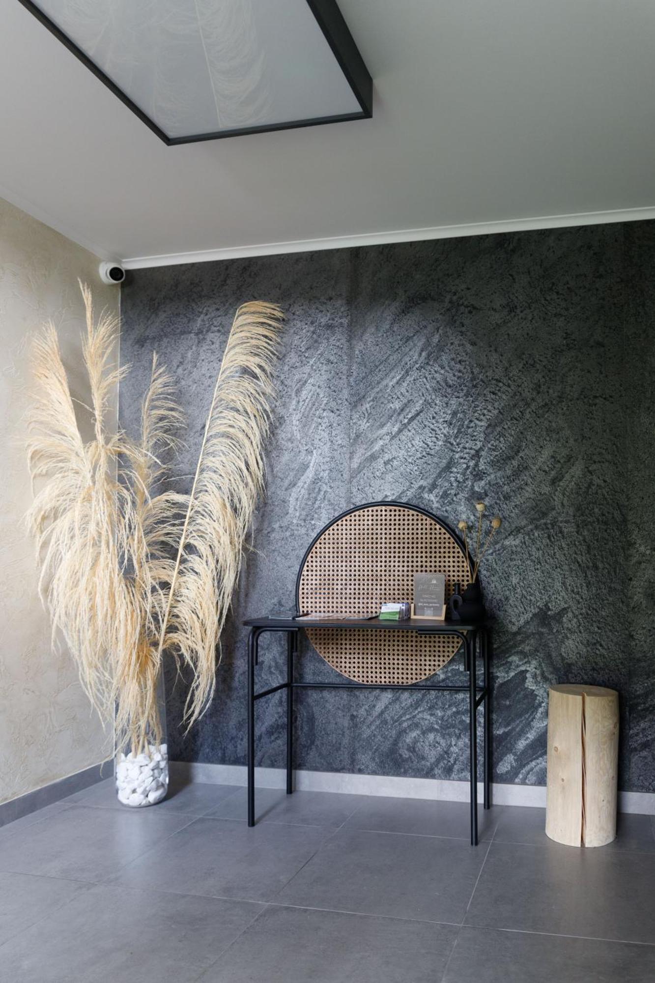 Hill House Apartamenty เบียลกาตัทร์ชันสกา ภายนอก รูปภาพ