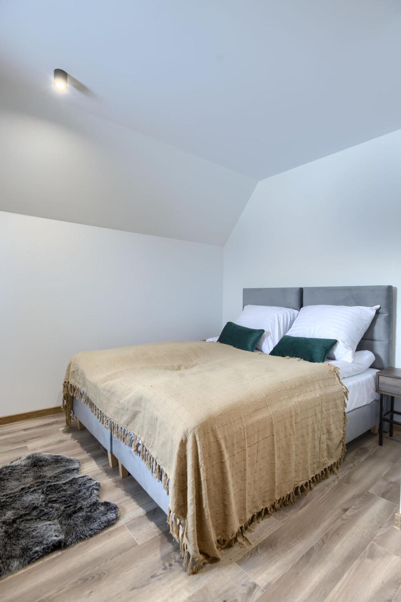 Hill House Apartamenty เบียลกาตัทร์ชันสกา ห้อง รูปภาพ